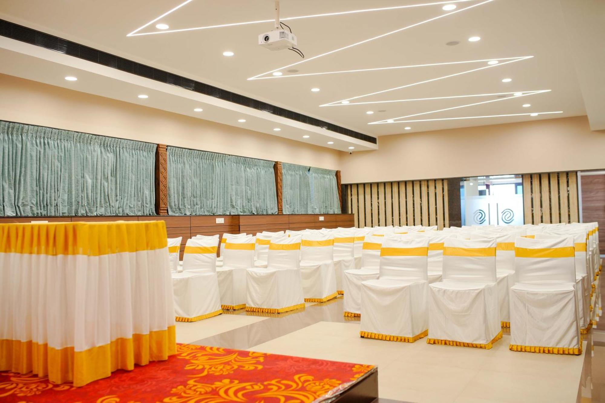Grand Sabarees 3* Madurai